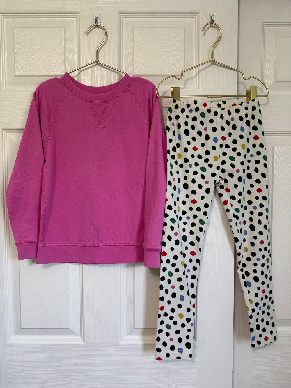 Hanna Andersson Bright Pink Pullover with White Polka Dot Leggings Set